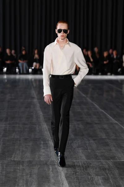 Look 6